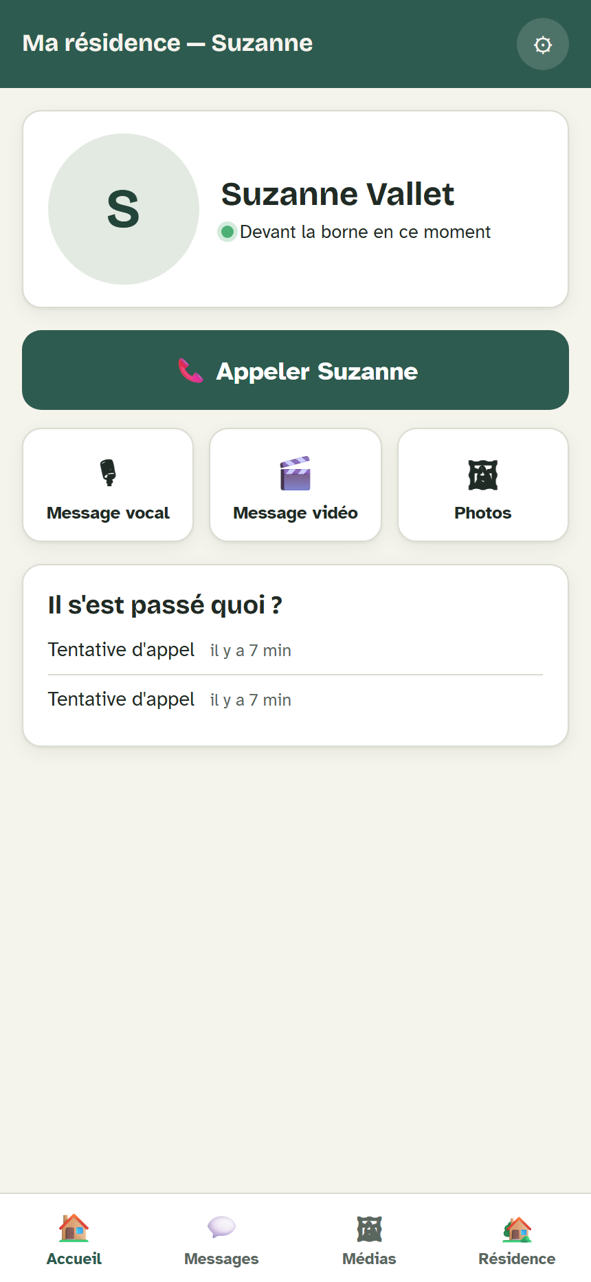 L'application des proches : appeler Suzanne, message vocal, message vidéo, photos